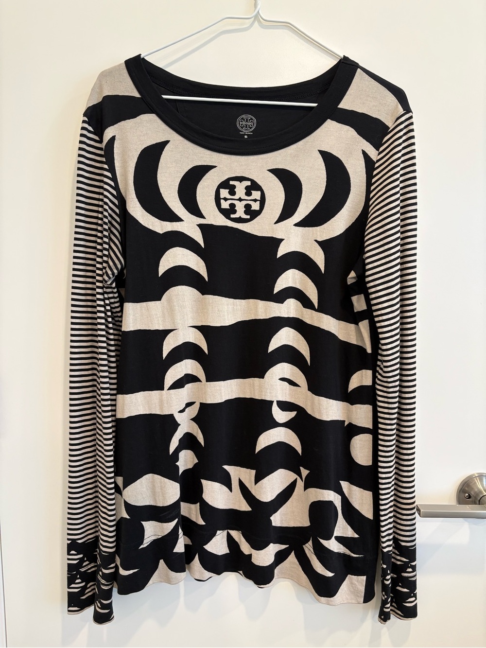 Tory Burch Black and Cream Graphic Long Sleeve Tee